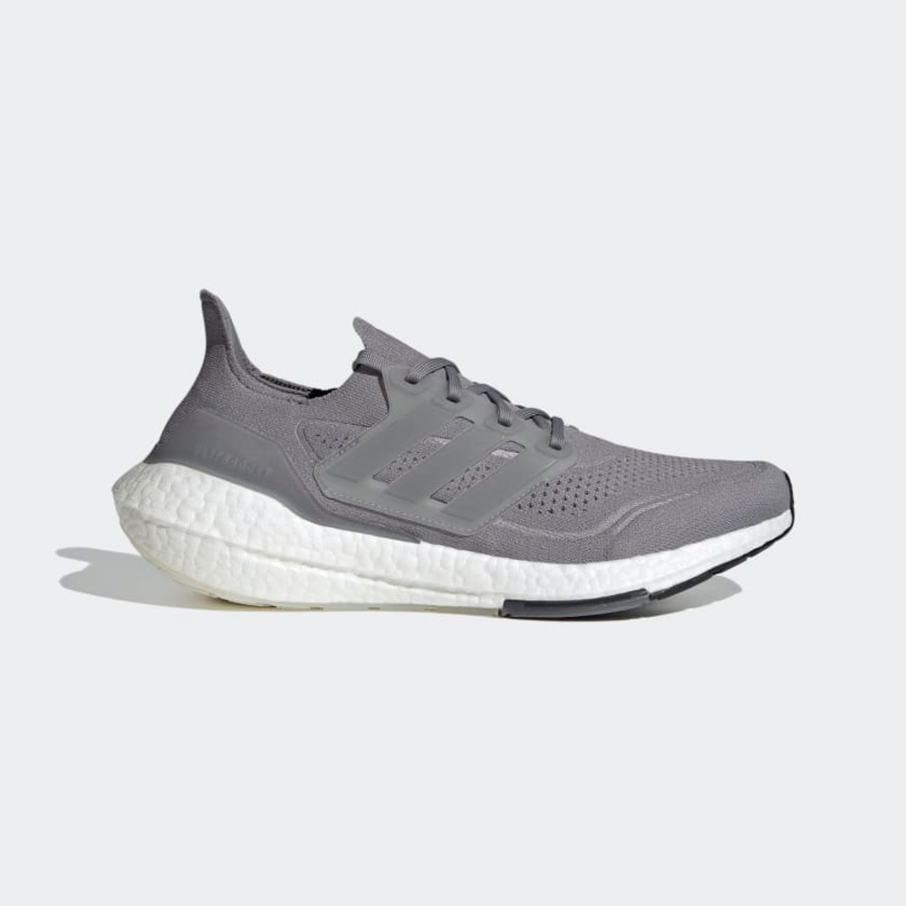 NWT ADIDAS Energy Ultraboost 21 W Sneakers, Size 5.5